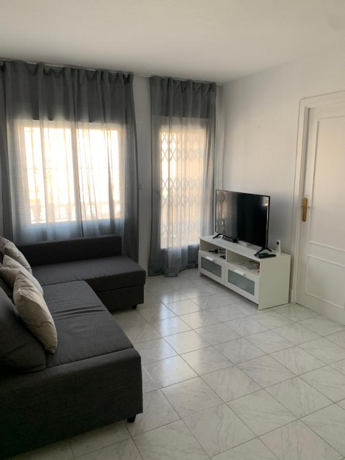 2 Bed Apartment In Paraje Natural Fase 1, Torrevieja Eksteriør billede